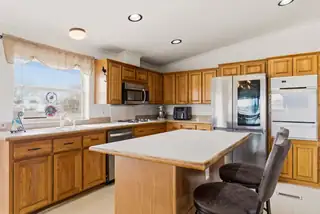 22 Jerome Road Kitchen