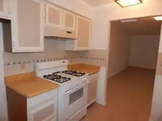 330 Wagon Train Drive SE 