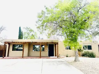 4717 Delamar Avenue NE, Albuquerque