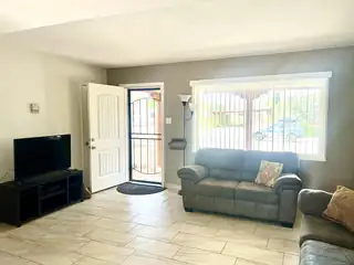 4717 Delamar Avenue NE Living Room