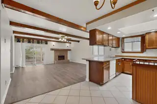 7210 Settlement Way NW Kitchen