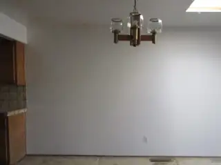 5813 Elmwood Drive NE Dining Room