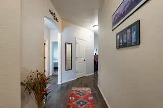 2721 Wilder Loop NE Living Room