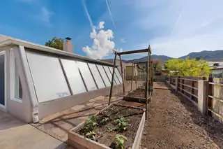 14208 Turner Court NE Backyard