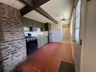 903-907 S Main Street Kitchen