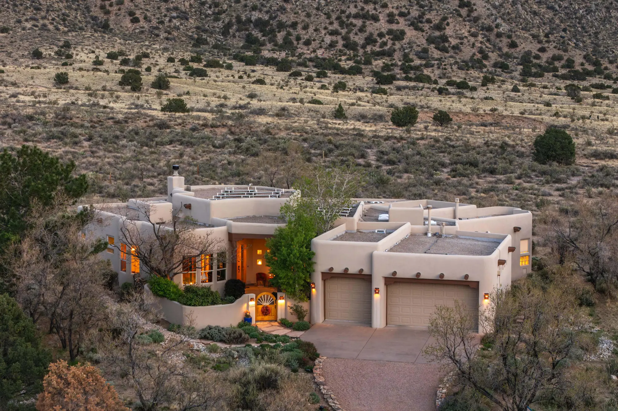 6008 Paper Flower Place NE