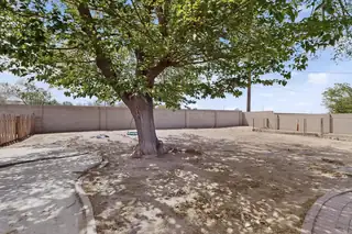 418 Tahoe Place NE Backyard