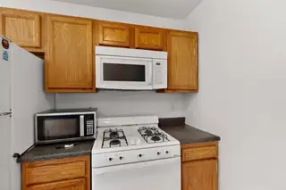 530 Alvarado Drive SE 