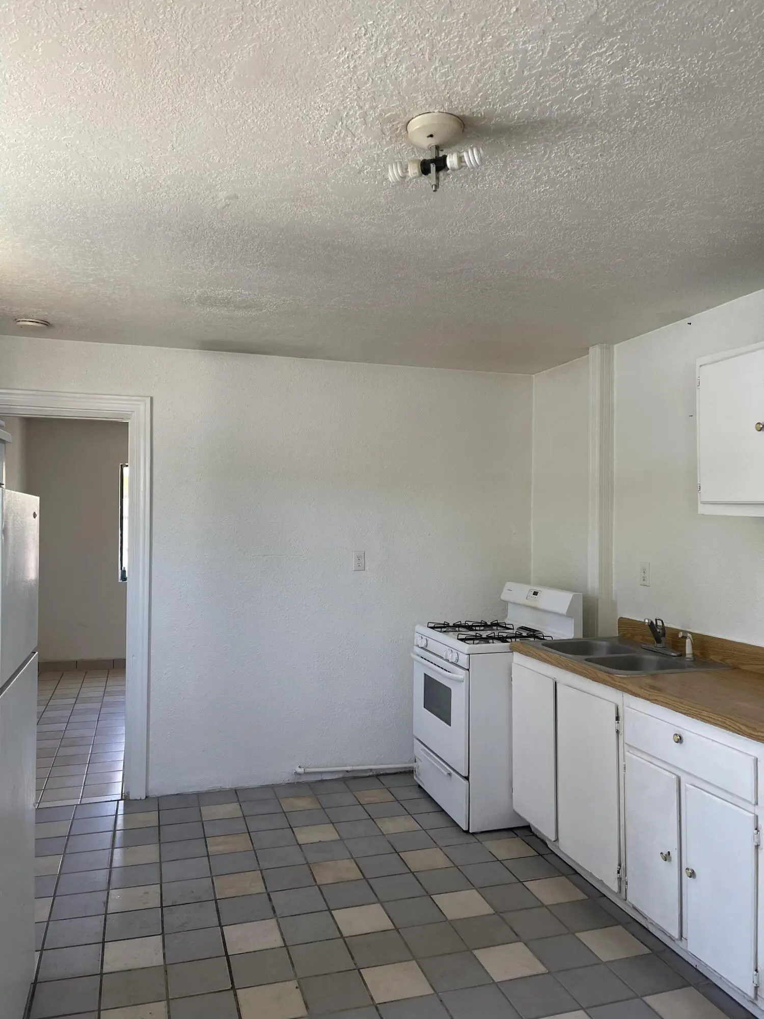 225 Smith Avenue SE C