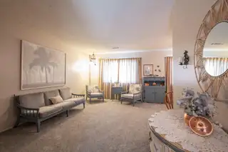 8004 RUIDOSO Road NE Living Room