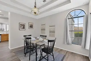 2055 Columbia Court NE Dining Room