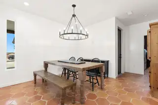 712 2nd Street NE Dining Room