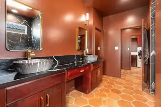 712 2nd Street NE Bedroom