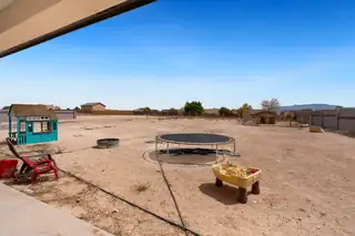 712 2nd Street NE Backyard