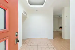 7904 Woodridge Drive NE Living Room