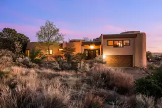 18 Cedar Hill Road NE, Albuquerque