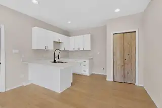 7 Shasta Court Kitchen