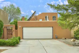 5319 Saratoga Drive NW, Albuquerque