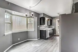 5319 Saratoga Drive NW Kitchen