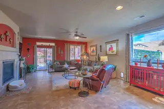 1521 Vista De Colinas Drive SE Living Room