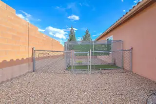 1521 Vista De Colinas Drive SE Backyard