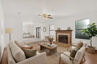 717 Nicklaus Drive SE Living Room