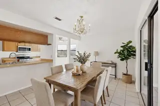 717 Nicklaus Drive SE Dining Room