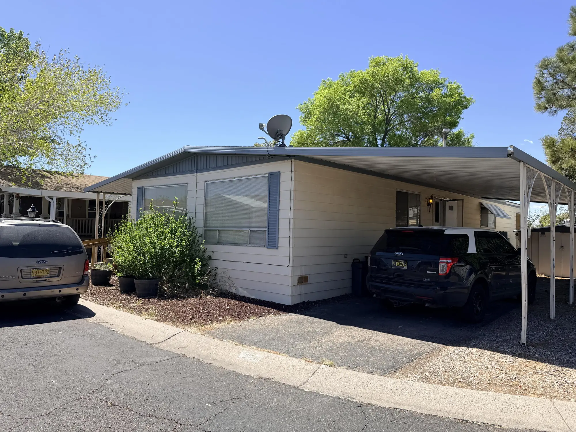 7112 Pan American East NE UNIT 216