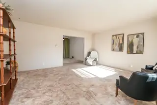 3409 Mary Ellen Street NE Living Room