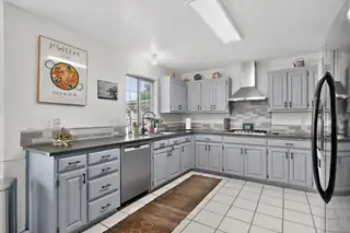 10805 Wasatch Road SE Kitchen