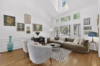 10805 Wasatch Road SE Living Room