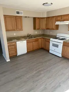 416 Indiana Street SE Kitchen