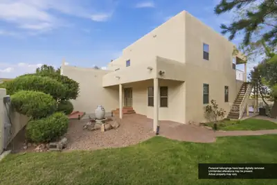 980 Hillside Circle SW, Los Lunas, NM 87031 