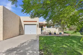 616 Eastlake Drive SE, Rio Rancho