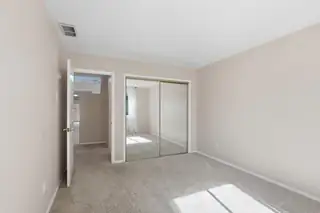 616 Eastlake Drive SE Bedroom