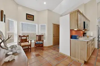 11 Jaramillo Loop Dining Room