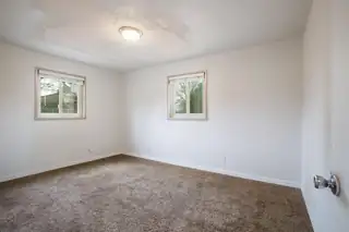 9801 Snowheights Boulevard NE Bedroom