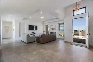 8712 Eagle Rock Avenue NE Living Room