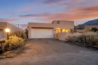 2809 Tramway Circle NE, Albuquerque