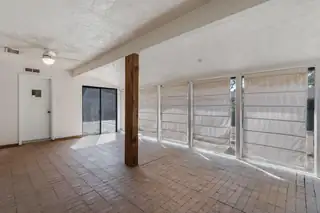 9606 Camino Del Sol NE Patio