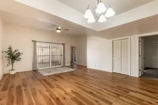 19 Casa Hermosa Drive NE Living Room