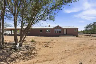 64 San Francisco Avenue Exterior Front