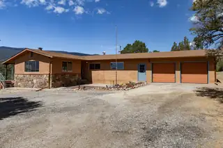 184 Rincon Loop Road, Tijeras