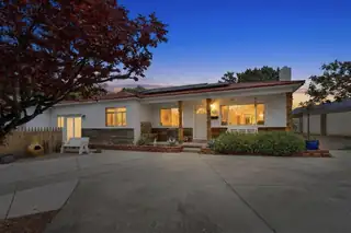 9600 Mesa Arriba Court NE, Albuquerque