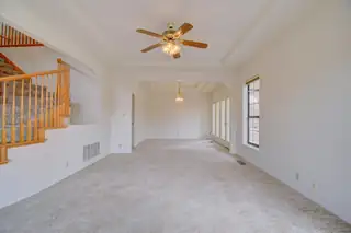 2038 Rivers Edge Drive NE Living Room