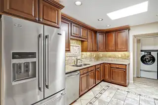 1415 Wagon Train Drive SE Kitchen