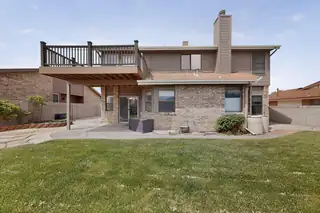 7824 Primrose Drive NW 