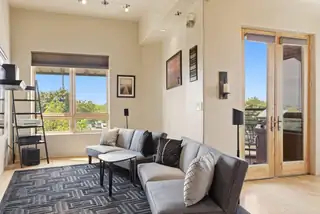 3339 Central Avenue NE 301 