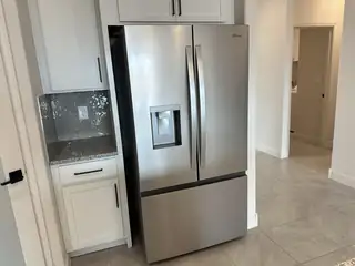 6731 Clayton Drive NE 