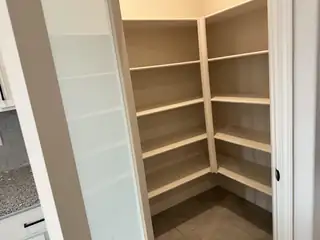 6731 Clayton Drive NE 